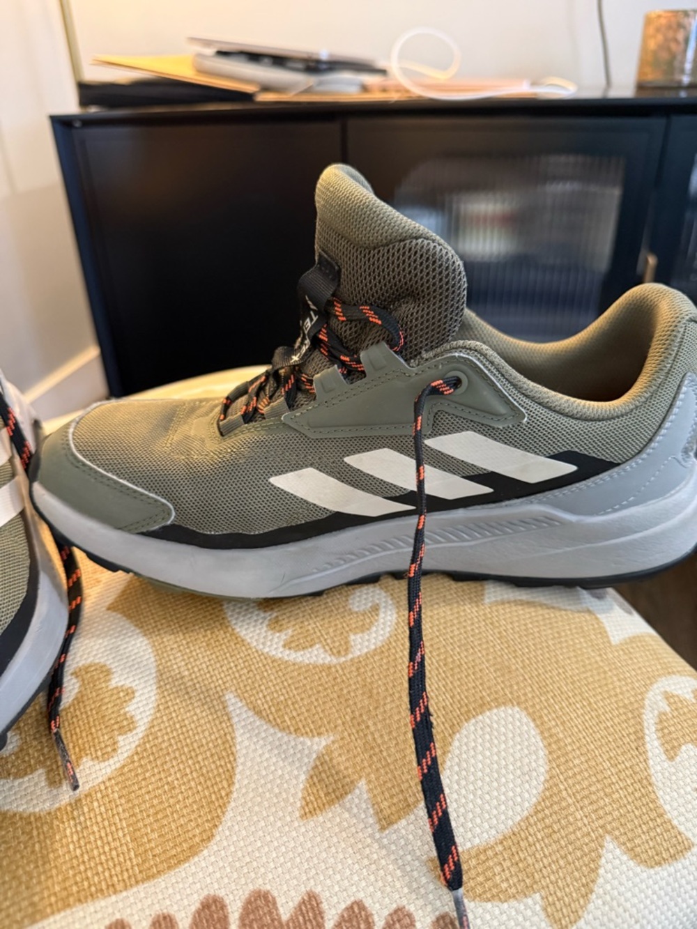 Mens Adidas Trail/Hiking Shoes - Picture 5 of 6